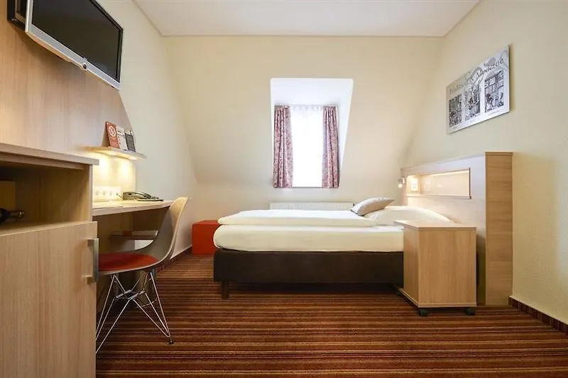 Hotel Victoria Nuernberg 4*, Nuremberg
